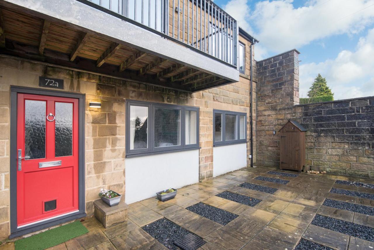 Immaculate 3 Bed House - Stunning Balcony Views Apartment Matlock  Bagian luar foto