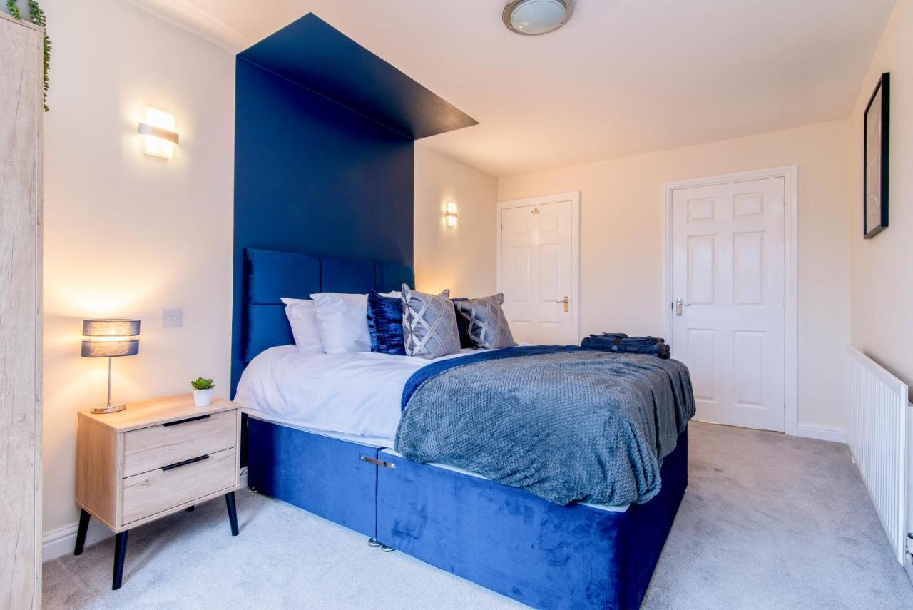 Immaculate 3 Bed House - Stunning Balcony Views Apartment Matlock  Bagian luar foto
